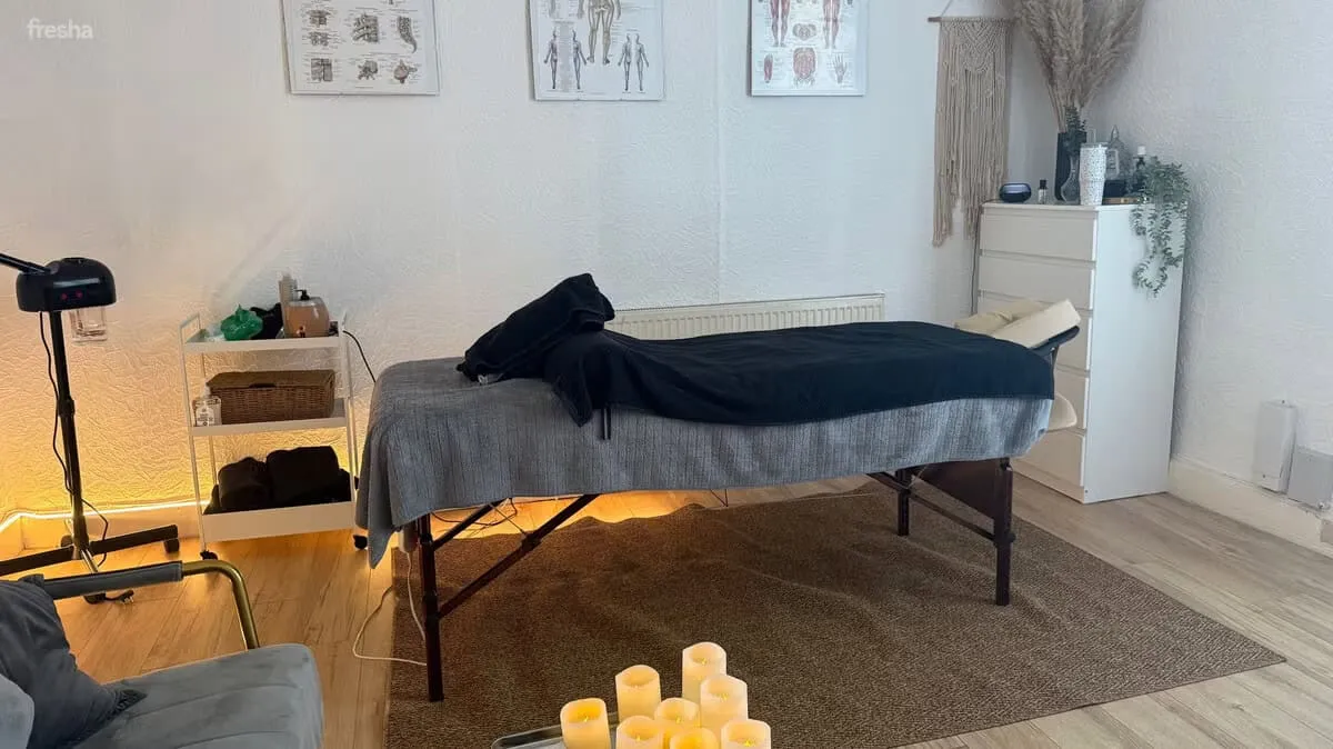 Treatment room at Roma Sports Therapy studio in Prescot